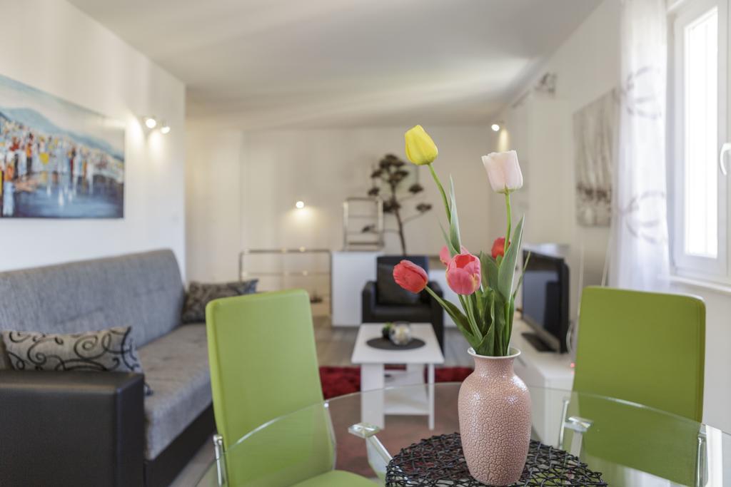 Apartman Jurica Komiža Exterior foto