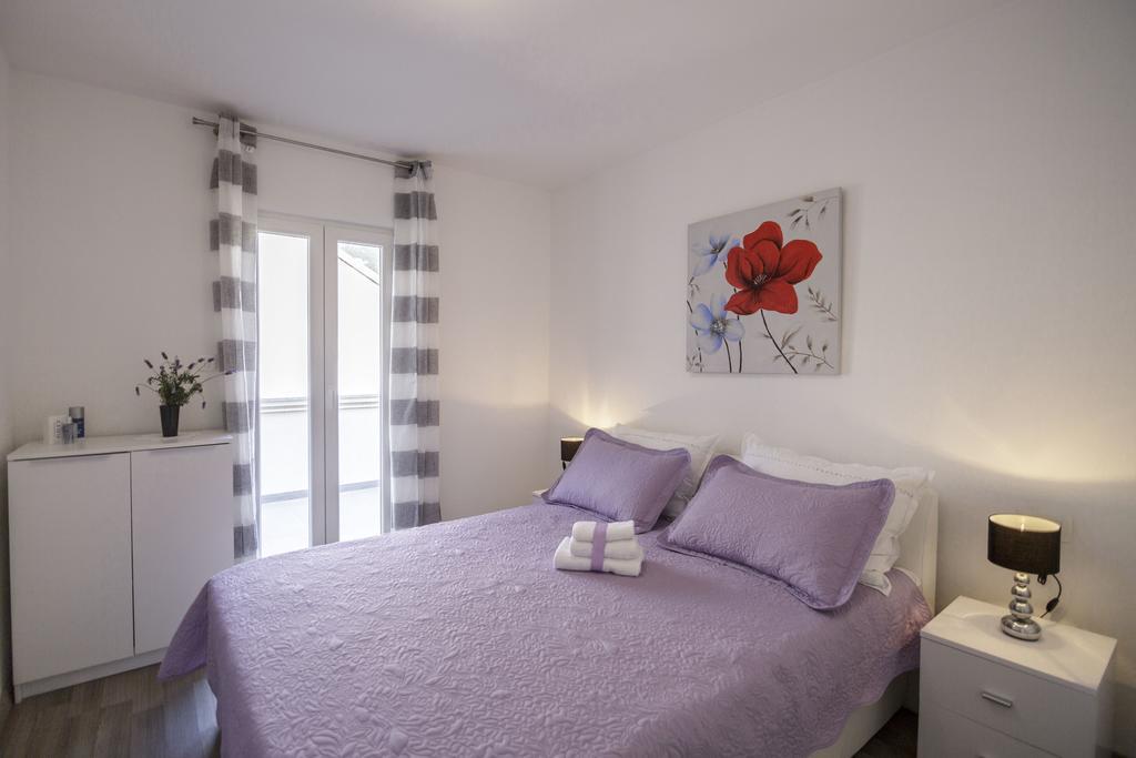 Apartman Jurica Komiža Exterior foto